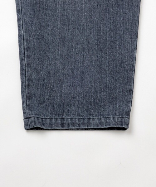 FREAK'S STORE（フリークスストア）の「ワイドシルエット カーブデニムパンツ ワンウォッシュ（デニムパンツ・メンズ・ブラック/ネイビー/ブルー/ライトグレー・LARGE/SMALL/MEDIUM）」の22枚目の写真