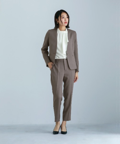 WHITE JOOLA（ホワイトジョーラ）の「【洗える・撥水・サステナブル素材】シャークスキンツイード・ストレートパンツ（スラックス・レディース・ブラウン/ネイビー・S/M/L）」の4枚目の写真