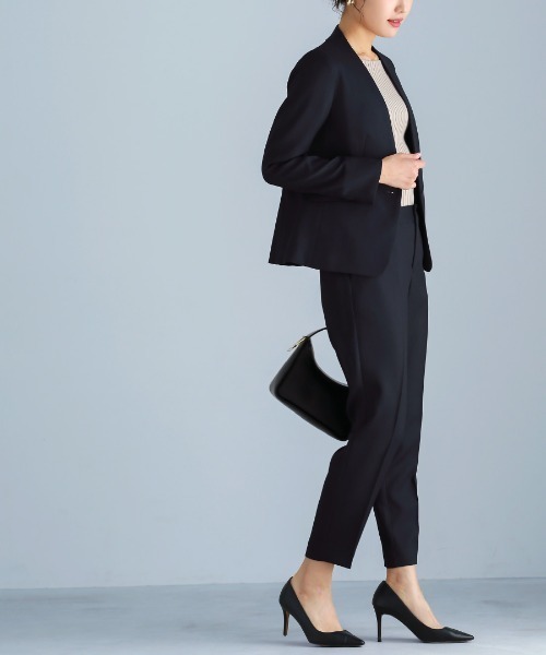 WHITE JOOLA（ホワイトジョーラ）の「【洗える・撥水・サステナブル素材】シャークスキンツイード・ストレートパンツ（スラックス・レディース・ブラウン/ネイビー・S/M/L）」の9枚目の写真