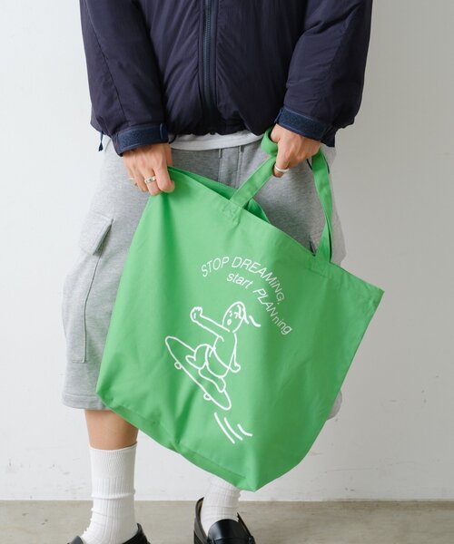 WHIMSIC（ウィムジック）の「【UNISEX】シェンタスティック スタジオシルクスクリーンプリントBAG（トートバッグ・レディース・オフホワイト/ブルー/イエロー/ピンク/グリーン・ONE SIZE）」の11枚目の写真
