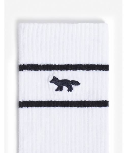 Maison Kitsune(メゾンキツネ)の「PROFILE FOX SPORTY SOCKS(ソックス/靴下・メンズ・ホワイト/ブラック・S/M)」の4枚目の写真