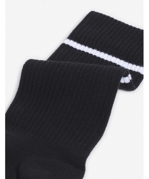 Maison Kitsune(メゾンキツネ)の「PROFILE FOX SPORTY SOCKS(ソックス/靴下・メンズ・ホワイト/ブラック・S/M)」の8枚目の写真