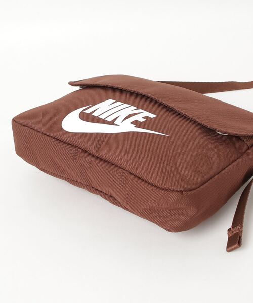 NIKE（ナイキ）の「ナイキ NIKE ナイキ ウィメンズ NSW フューチュラ 365 クロスボディ（ショルダーバッグ・レディース・その他・ONE SIZE）」の3枚目の写真