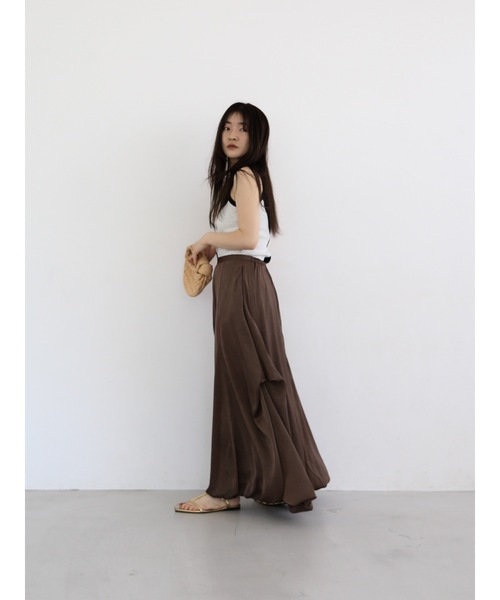 Katrin TOKYO(カトリーントーキョー)の「balloon satin skirt(スカート・レディース・ホワイト/ダークブラウン・FREE/XS)」の17枚目の写真