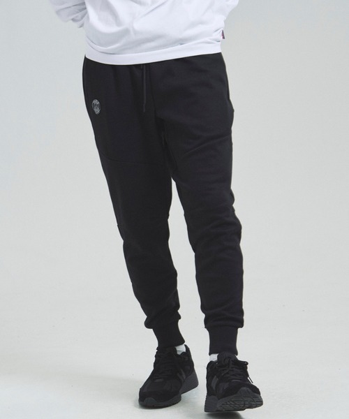 PARIS SAINT-GERMAIN（パリサンジェルマン）の「PSG_テックフリース・EMB LOGO-パンツ（その他パンツ・メンズ・ブラック/グレー・M/L/XL）」の2枚目の写真
