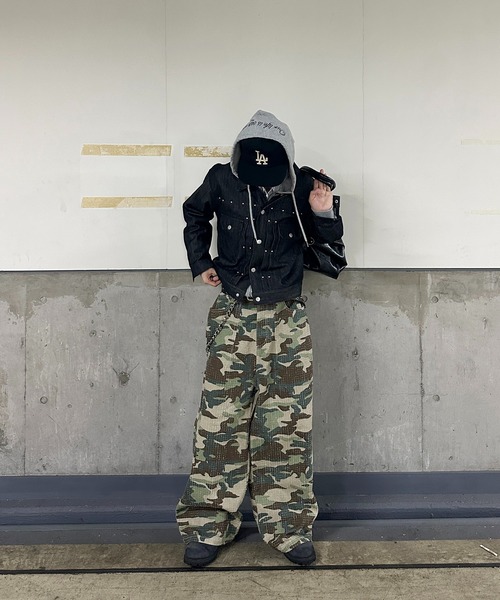 kutir(クティール)の「FEMBROIDERED DESIGN FULL ZIP HOODIE/刺繍デザインフルジップフーディー(パーカー・メンズ・ブラック/杢グレー/ネイビー/ボルドー/ライトグリーン/ブラウン・MEDIUM/LARGE)」の19枚目の写真