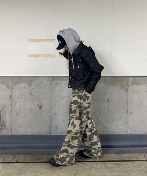 kutir(クティール)の「FEMBROIDERED DESIGN FULL ZIP HOODIE/刺繍デザインフルジップフーディー(パーカー・メンズ・ブラック/杢グレー/ネイビー/ボルドー/ライトグリーン/ブラウン・MEDIUM/LARGE)」の20枚目の写真