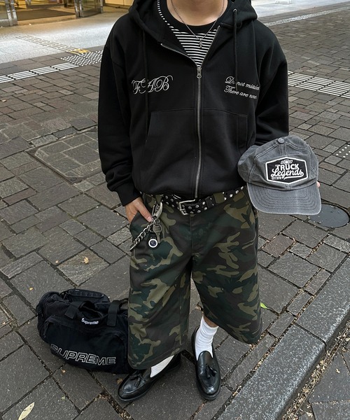 kutir(クティール)の「FEMBROIDERED DESIGN FULL ZIP HOODIE/刺繍デザインフルジップフーディー(パーカー・メンズ・ブラック/杢グレー/ネイビー/ボルドー/ライトグリーン/ブラウン・MEDIUM/LARGE)」の7枚目の写真