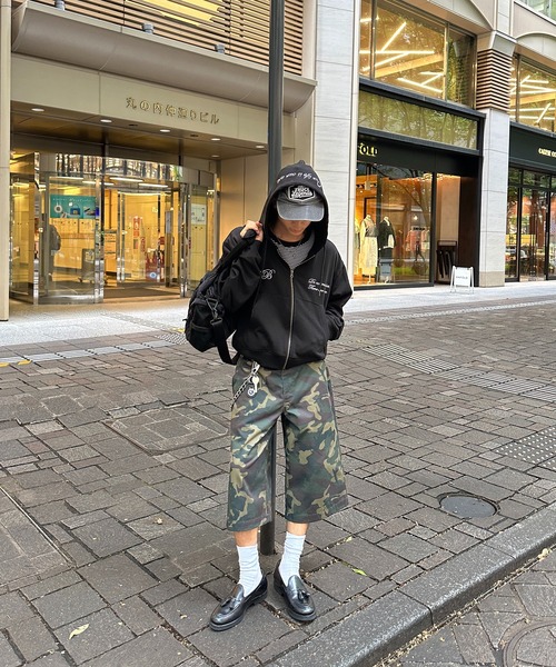 kutir(クティール)の「FEMBROIDERED DESIGN FULL ZIP HOODIE/刺繍デザインフルジップフーディー(パーカー・メンズ・ブラック/杢グレー/ネイビー/ボルドー/ライトグリーン/ブラウン・MEDIUM/LARGE)」の8枚目の写真