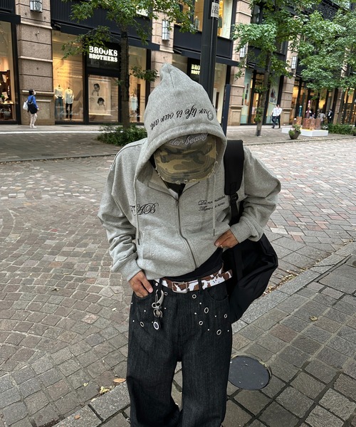 kutir(クティール)の「FEMBROIDERED DESIGN FULL ZIP HOODIE/刺繍デザインフルジップフーディー(パーカー・メンズ・ブラック/杢グレー/ネイビー/ボルドー/ライトグリーン/ブラウン・MEDIUM/LARGE)」の11枚目の写真