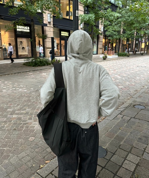 kutir(クティール)の「FEMBROIDERED DESIGN FULL ZIP HOODIE/刺繍デザインフルジップフーディー(パーカー・メンズ・ブラック/杢グレー/ネイビー/ボルドー/ライトグリーン/ブラウン・MEDIUM/LARGE)」の16枚目の写真