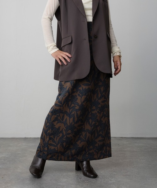 Floran(フローラン)の「花柄プリントナロースカート(スカート・レディース・ベージュ/ブラウン/チャコールグレー・FREE)」の22枚目の写真