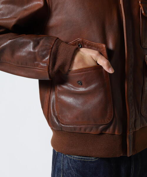 AVIREX（アヴィレックス）の「CUSTOM＆PAINTED A-2 / カスタム アンド ペインテッド A-2 / AVIREX / アヴィレックス（ブルゾン・メンズ・ブラック/ブラウン・2XL/L/M/XL）」の12枚目の写真