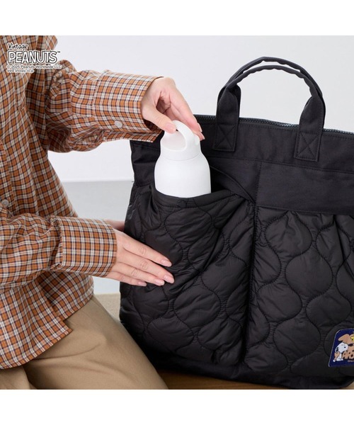 ROOTOTE（ルートート）の「【PEANUTSコミック誕生75周年記念商品】ルートート / IP.セオルー.パフ.Peanuts-0R（バックパック/リュック・レディース・カーキ/ブラック・FREE）」の18枚目の写真