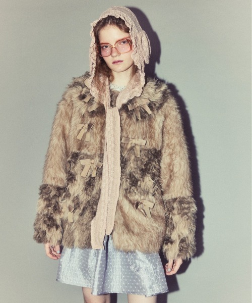 Candy Stripper（キャンディストリッパー）の「PATCH WORK FUR ジャケット（ダウンジャケット/コート・レディース・チャコール/ベージュ/ライトグレー・FREE）」の7枚目の写真