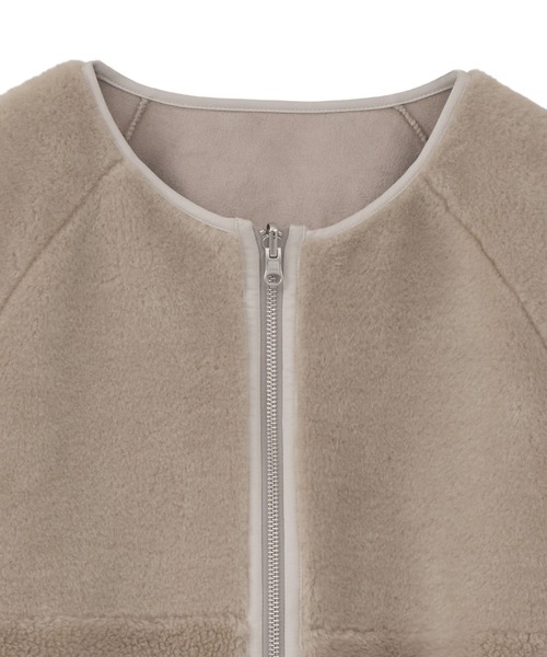 earth music&ecology（アースミュージックアンドエコロジー）の「【2WAY/2025AW】ノーカラーフェイクムートンコート（ムートンコート・レディース・カーキ/ピンクベージュ・FREE）」の21枚目の写真