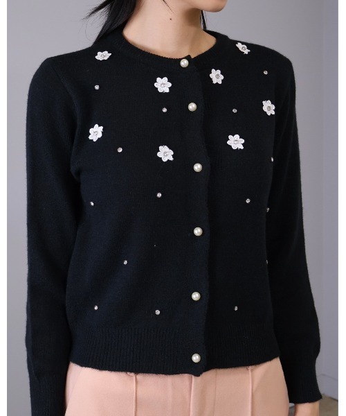 セール】パールボタン フラワーレースビジュー ニットカーディガン