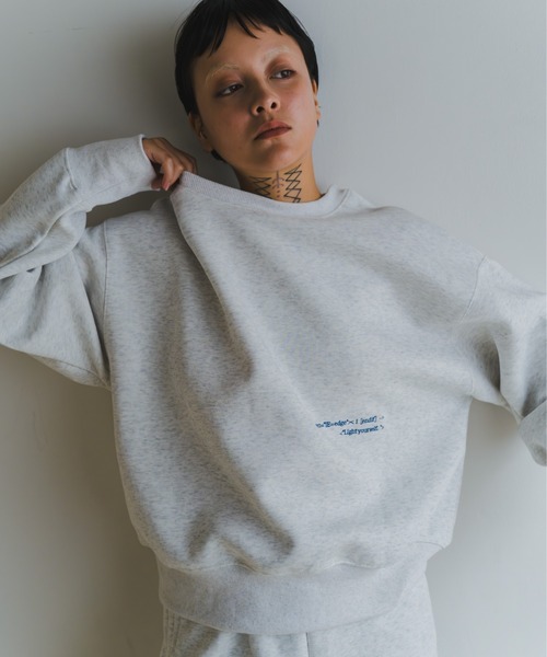 lit（リット）の「Embroidery Loose Sweat（スウェット・レディース・ライトグレー/ブラック/チャコールグレー・FREE）」の3枚目の写真