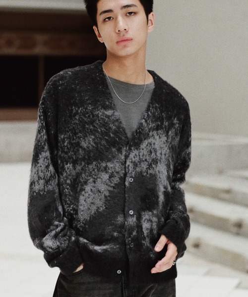 WYM LIDNM(ウィム バイ リドム)の「MOHAIR BLEND JACQUARD SHAGGY CARDIGAN(カーディガン/ボレロ・メンズ・ブラウン系/レッド系/ダークブルー/チャコール・M/S/L)」の10枚目の写真