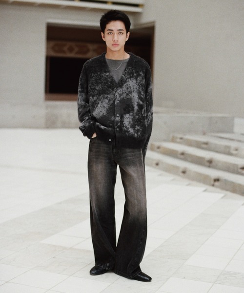 WYM LIDNM(ウィム バイ リドム)の「MOHAIR BLEND JACQUARD SHAGGY CARDIGAN(カーディガン/ボレロ・メンズ・ブラウン系/レッド系/ダークブルー/チャコール・M/S/L)」の11枚目の写真