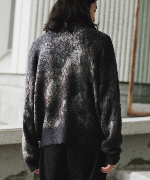 WYM LIDNM(ウィム バイ リドム)の「MOHAIR BLEND JACQUARD SHAGGY CARDIGAN(カーディガン/ボレロ・メンズ・ブラウン系/レッド系/ダークブルー/チャコール・M/S/L)」の17枚目の写真