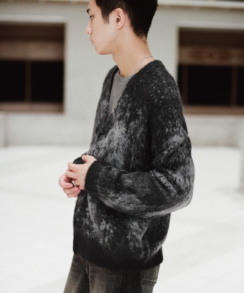 WYM LIDNM(ウィム バイ リドム)の「MOHAIR BLEND JACQUARD SHAGGY CARDIGAN(カーディガン/ボレロ・メンズ・ブラウン系/レッド系/ダークブルー/チャコール・M/S/L)」の20枚目の写真
