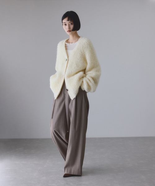 ADAM ET ROPE'（アダムエロペ）の「モヘヤウールニットカーディガンブルゾン（カーディガン/ボレロ・レディース・ブラウン/サックスブルー/オフホワイト・FREE）」の6枚目の写真