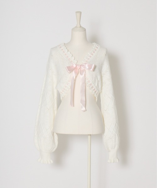 Fiorforte(フィオルフォルテ)の「ribbon frill knit bolero(カーディガン/ボレロ・レディース・ピンク/ホワイト・MEDIUM)」の8枚目の写真
