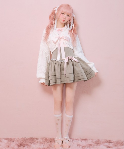Fiorforte(フィオルフォルテ)の「ribbon frill knit bolero(カーディガン/ボレロ・レディース・ピンク/ホワイト・MEDIUM)」の4枚目の写真