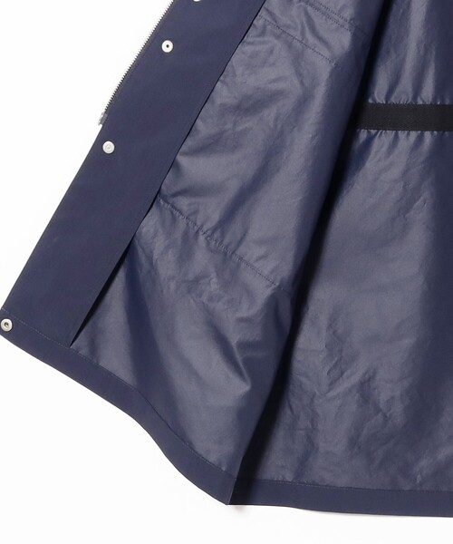 BEAMS F（ビームスエフ）の「Traditional Weatherwear / ELTON ポリエステル フィールドコート（その他アウター・メンズ・ネイビー/ベージュ・38/36）」の3枚目の写真