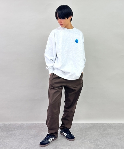 GLAZOS（グラソス）の「【GLSW.】ヘビーウエイト裏毛・アソートワンポイント刺しゅうトレーナー（スウェット・キッズ・ブラック/ライトグレー/ネイビー・L/LL/M）」の6枚目の写真