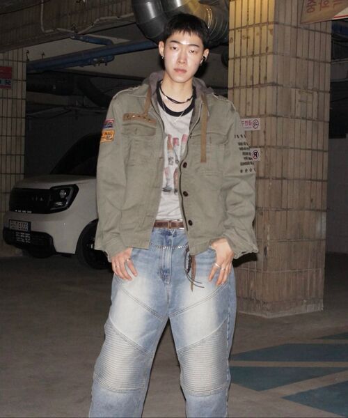 AAKAM(アーカム)の「Biker Denim Pants (Blue)(デニムパンツ・レディース・その他・1/2)」の16枚目の写真