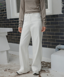 muahmuah（ムーアムーア）の「White wide denim pants（デニムパンツ）」