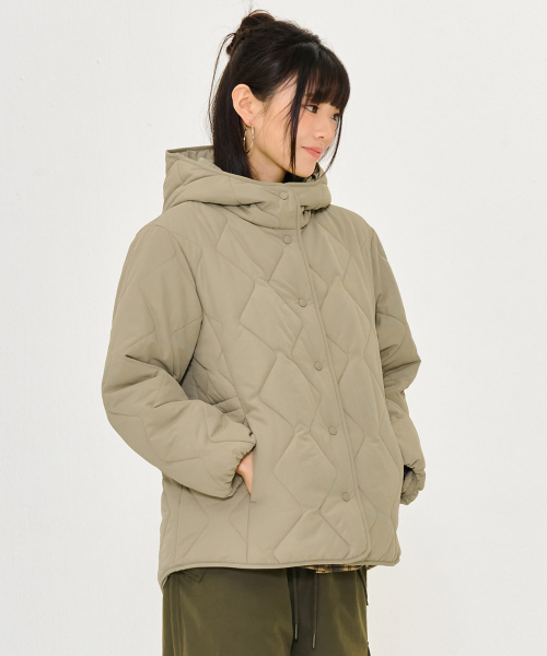 CHASECULT(チェイスカルト)の「レディース フードキルティングジャンパー - カーキ(その他アウター・レディース・カーキ・90/85)」の5枚目の写真