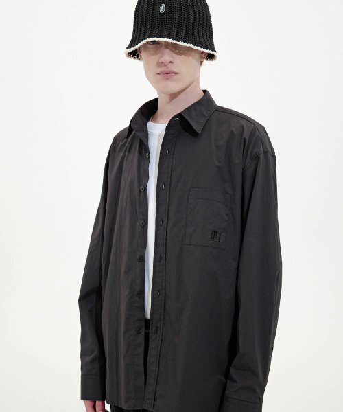 TRIP LE SENS(トリップ ル センス)の「ウォッシャブルオーバーサイズシャツ_BLACK(シャツ/ブラウス・レディース・その他・MEDIUM/LARGE)」の1枚目の写真