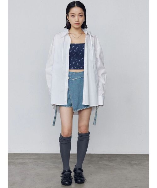 EMODA（エモダ）の「ワイドボディフーディシャツ（シャツ/ブラウス・レディース・グレー/ベージュ/ネイビー/ホワイト・FREE）」の19枚目の写真