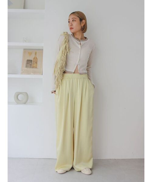 Ungrid（アングリッド）の「カシミヤ混レイヤードデザインカーディガン（カーディガン/ボレロ・レディース・チャコールグレー/レッド/オフホワイト・FREE）」の16枚目の写真