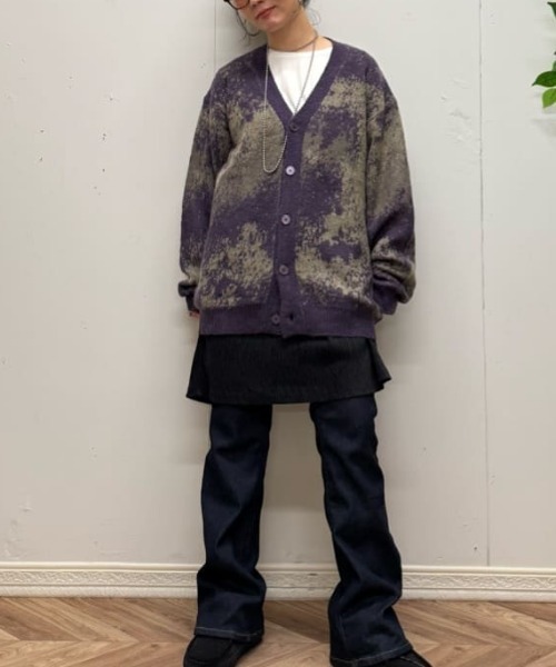 BACK NUMBER(バックナンバー)の「BACK NUMBER(バックナンバー)【メンズ】シャギーニットグラデーションカーディガン(カーディガン/ボレロ・メンズ・パープル/ブルー/ブラック・L/XL/M)」の15枚目の写真
