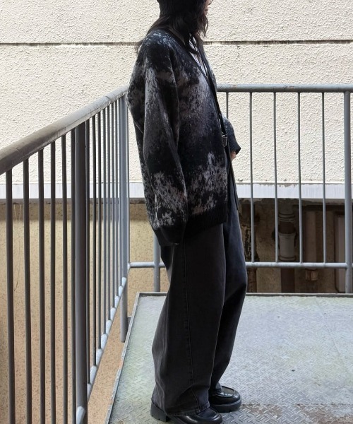 BACK NUMBER(バックナンバー)の「BACK NUMBER(バックナンバー)【メンズ】シャギーニットグラデーションカーディガン(カーディガン/ボレロ・メンズ・パープル/ブルー/ブラック・L/XL/M)」の17枚目の写真