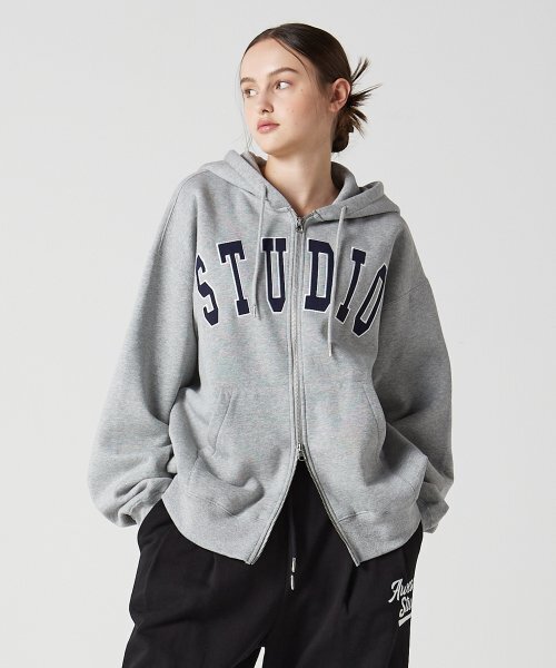 AWESOME STUDIO(オーサムスタジオ)の「スタジオフードジップアップメランジグレー(パーカー・レディース・その他・LARGE/MEDIUM)」の2枚目の写真