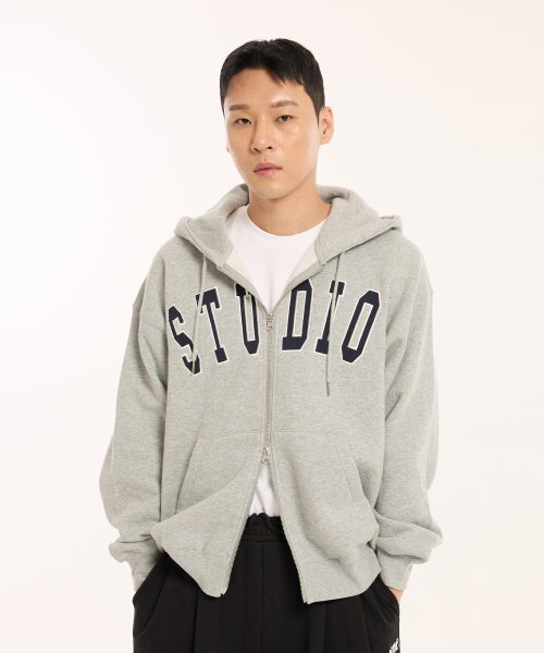 AWESOME STUDIO(オーサムスタジオ)の「スタジオフードジップアップメランジグレー(パーカー・レディース・その他・LARGE/MEDIUM)」の3枚目の写真