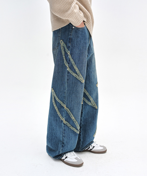 DECET（デケト）の「Fringe Applique Wide Jeans DCPT054BlueA（デニムパンツ・レディース・その他・26/28/30/32/34）」の3枚目の写真