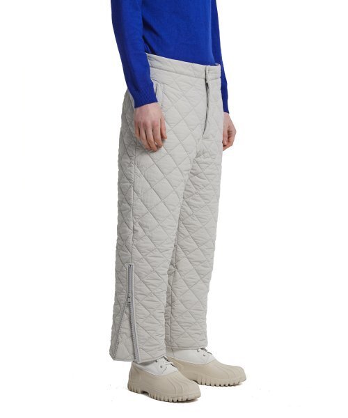TRUNK PROJECT(トランクプロジェクト)の「Quilted Pants_White(その他パンツ・メンズ・ホワイト・SMALL/X-SMALL)」の3枚目の写真