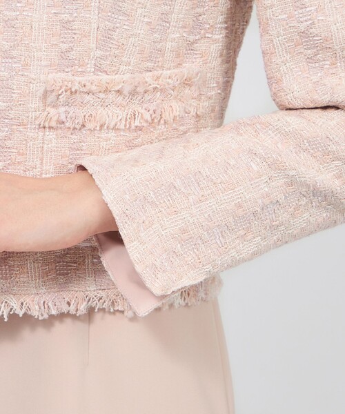 EPOCA(エポカ)の「コットンファンシーツィード ノーカラージャケット(ノーカラージャケット・レディース・オフホワイト/ネイビー/ピンク系その他2・38/40/42)」の6枚目の写真