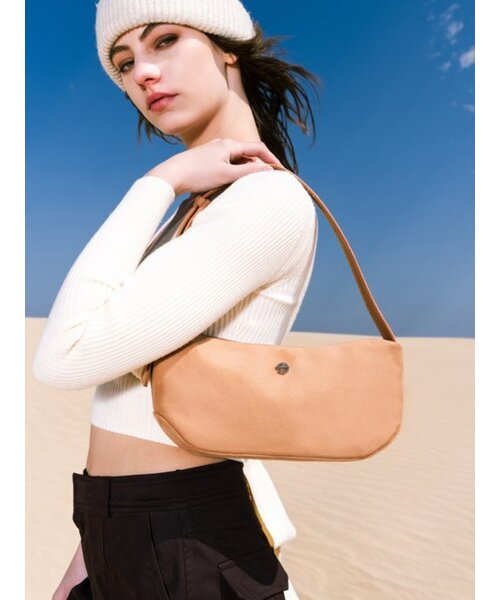 SEMICODE(セミコード)の「groove middle bag - suede camel(メッセンジャーバッグ・レディース・その他・FREE)」の1枚目の写真