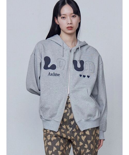 EMODA(エモダ)の「ロゴパッチオーバーフーディ(パーカー・レディース・ブラック/アイボリー/グレー・FREE)」の8枚目の写真