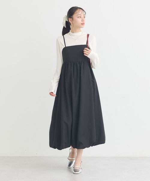 earth music&ecology（アースミュージックアンドエコロジー）の「バルーンキャミワンピース（ワンピース・レディース・ホワイト系その他2/ブラック・FREE）」の4枚目の写真