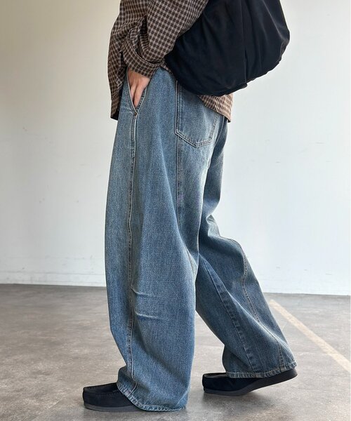 CPCM（シーピーシーエム）の「シームタックカーブデニム（デニムパンツ・メンズ・ブラック/ネイビー/ブルー/ブラウン・MEDIUM/LARGE）」の21枚目の写真