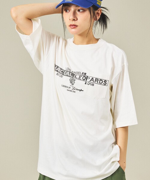 AMERICANA(アメリカーナ)の「【Americana/アメリカーナ×ORIGINAL Charcoal/オリジナル チャコール】Leopards Print T/プリント/Tシャツ/コラボ【WEB限定】(Tシャツ/カットソー・レディース・ホワイト/ネイビー・フリー)」の1枚目の写真