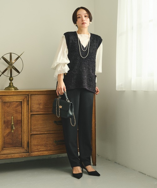 PUAL CE CIN（ピュアルセシン）の「フレアレースカフスブラウス（シャツ/ブラウス・レディース・ブラック/オフホワイト・FREE）」の4枚目の写真